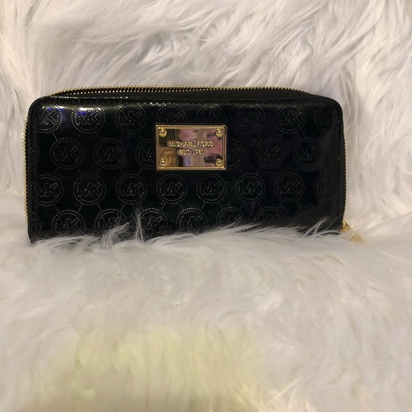 Wallet - Picture 1 of 2
